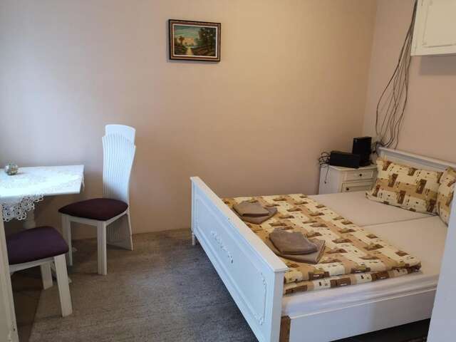 Отели типа «постель и завтрак» Nagy-Homoród Étterem és Panzió Rareş-18